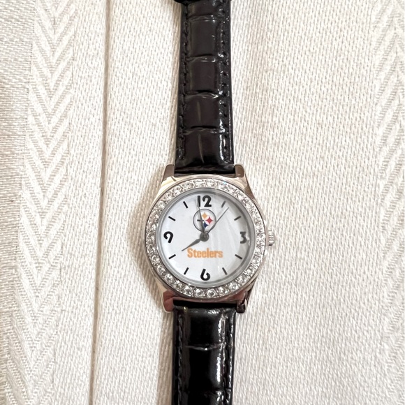 NEW Pittsburgh Steelers Watch With Case - Picture 3 of 14